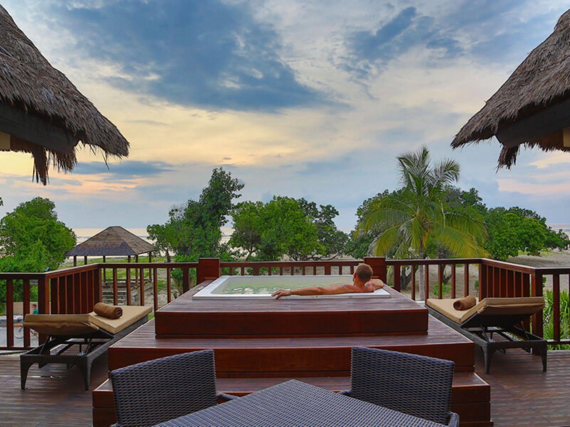 Mala Garden Resort And Spa Gili Trawangan Exterior foto